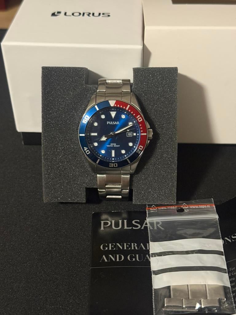 Pulsar casual herenhorloge NIEUWSTAAT, Enlèvement, Comme neuf, Seiko