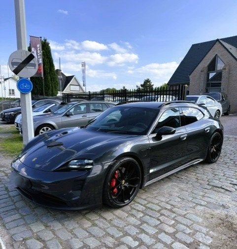 Porsche Taycan GTS Sport Turismo/FULL OPTIE, Auto's, Automaat, Dealer onderhouden, Lichtsensor, 5 zetels
