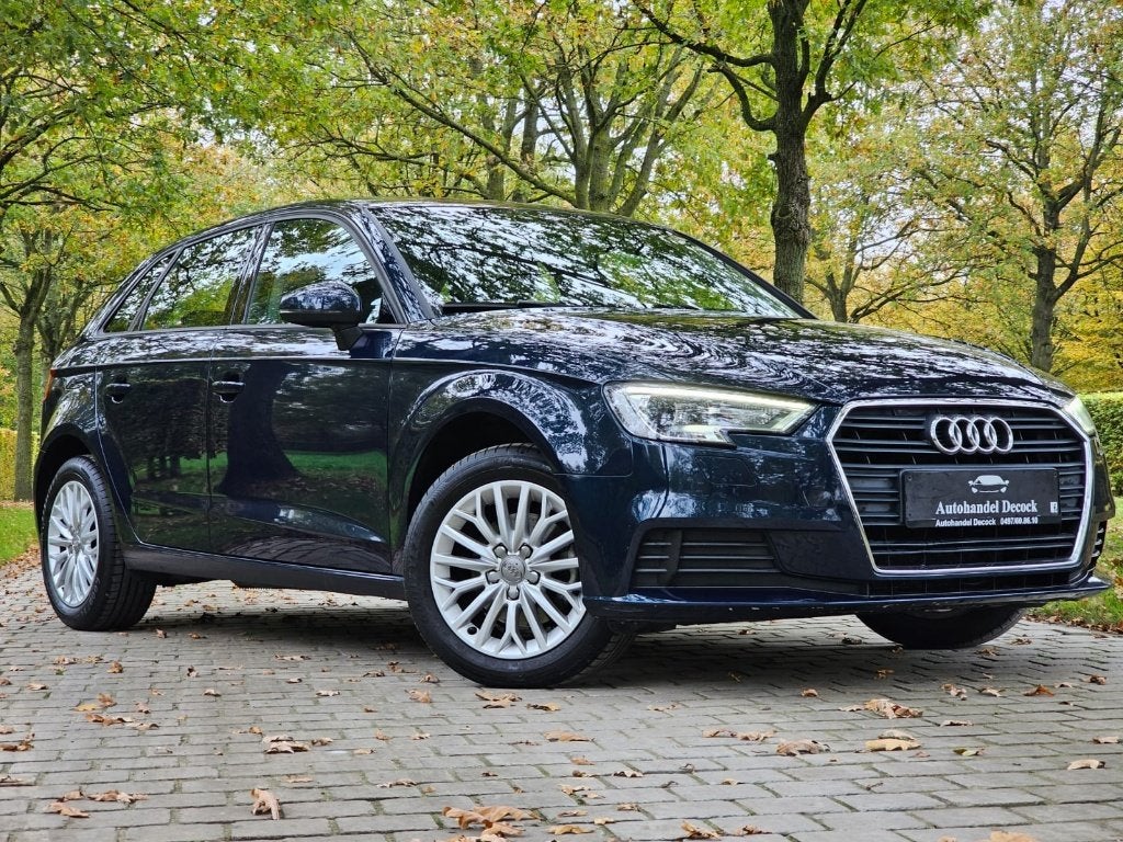 Audi a3 30TFSI Stronic | AUTOMATIQUE | DAB | TVA |, Autos, Audi, Achat, Euro 6, Entreprise, Entretenue par le concessionnaire