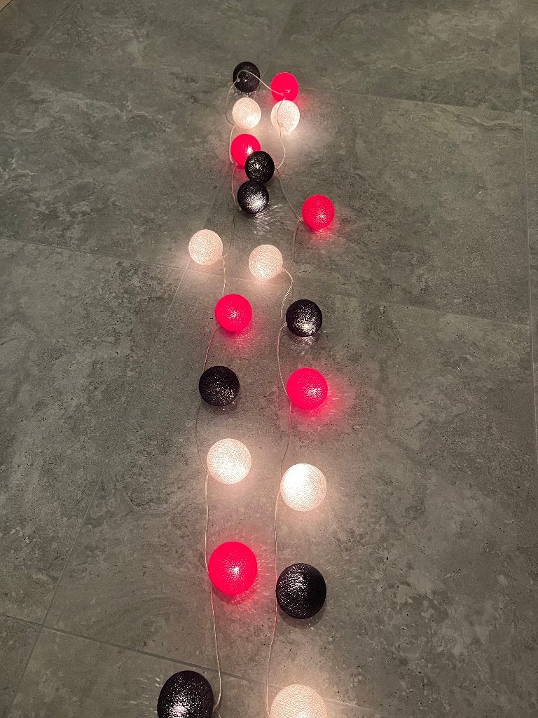 lamp/ happy lights / rood-zwart-wit, Enlèvement