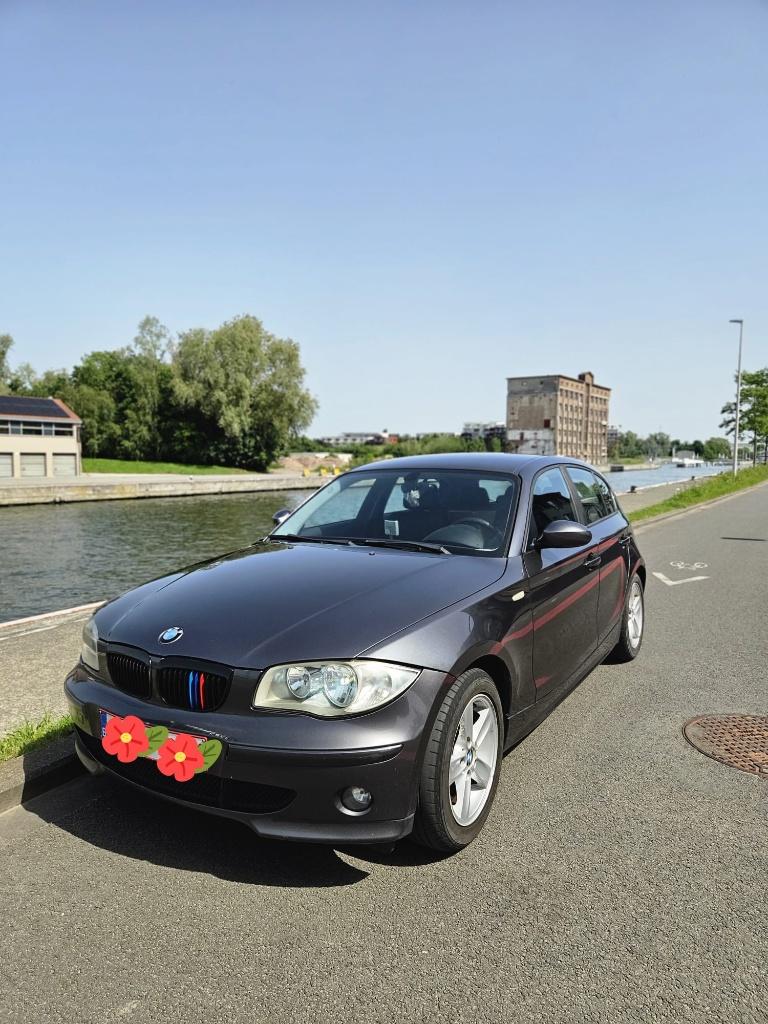 Bmw 318d, Zwart, Leder, 5 deurs, Particulier