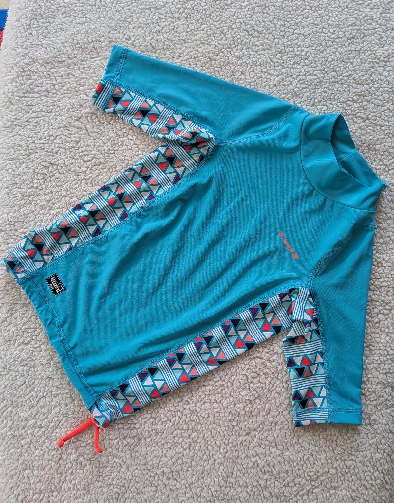 UV t-shirt /zwemshirt / strand 8 jaar, Kinderen en Baby's, Kinderkleding | Kinder-zwemkleding, Ophalen, Decathlon, Maat 128, Zo goed als nieuw