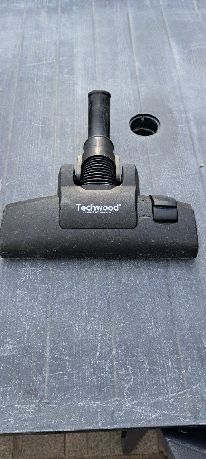 pied aspirateur sans sac TECHWOOD., Ophalen