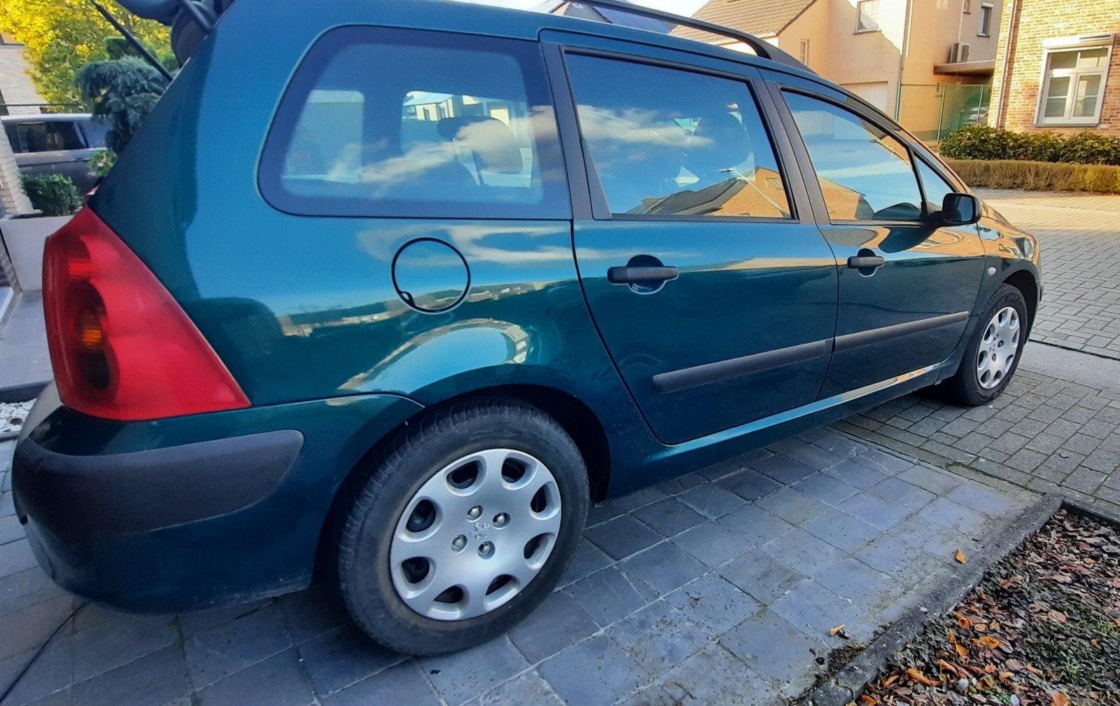 Peugeot 307  WEINIG KM 33000km  volledig ok, Autos, 5 portes, Particulier, Vert, Essence