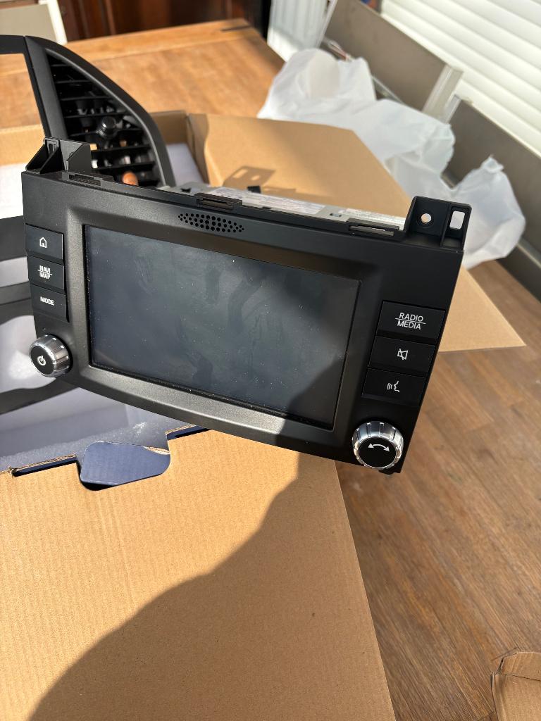 Radio navigatie Mercedes vito, Ophalen