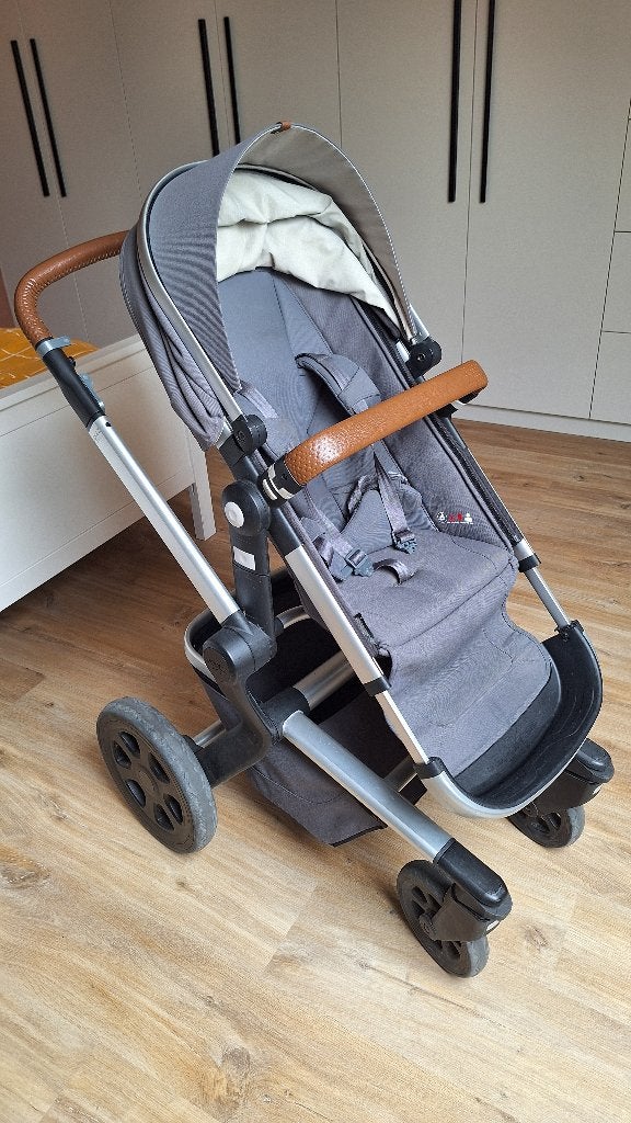 Joolz Day 3 gorgeous grey + Maxi-Cosi Tinca met isofix, Enfants & Bébés, Enlèvement, Utilisé, Autres marques, Protection de pluie