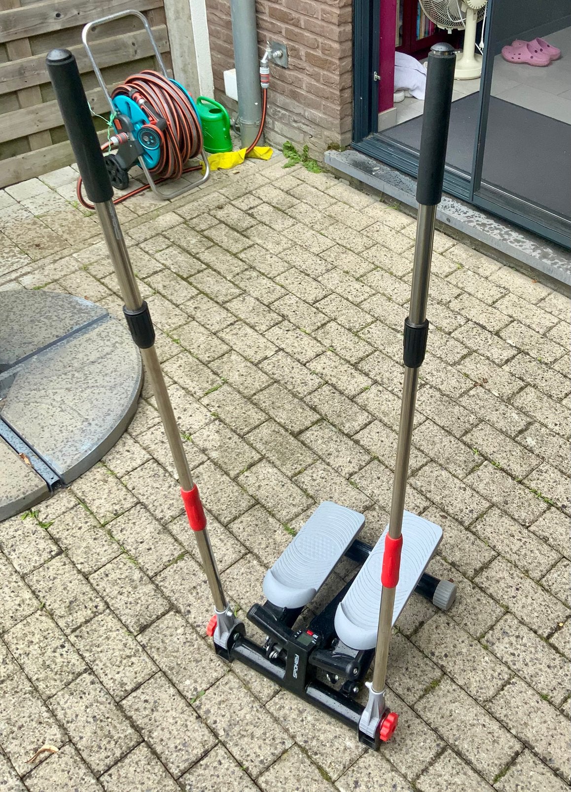Stepper met extra walkingsticks & elastieken voor armen, Enlèvement, Comme neuf