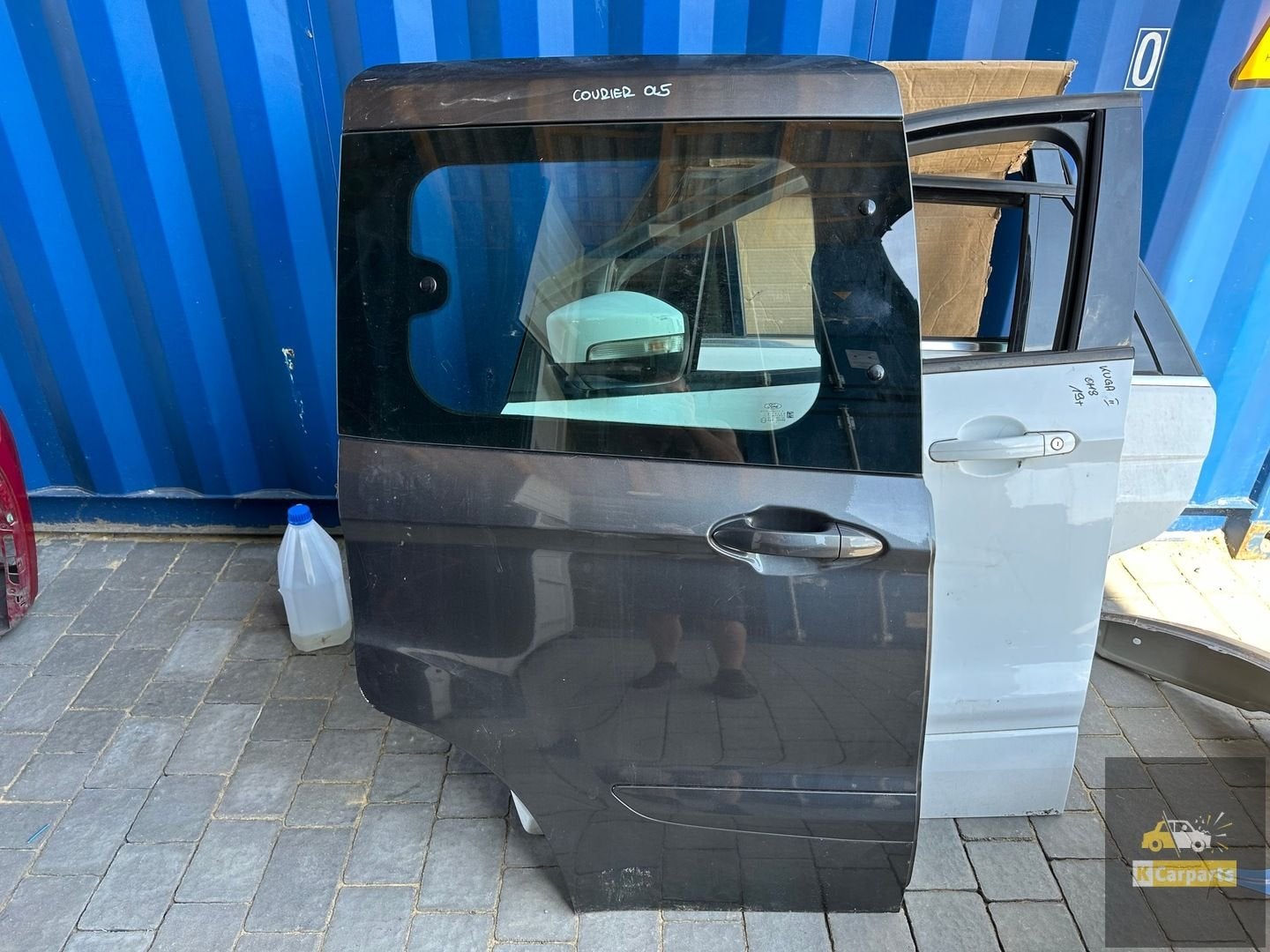 Porte lat rale droite Ford Transit Courier Mk2, Info@ford.com, Porte, Ford Motor Company, American Road 1
48126  Dearborn
