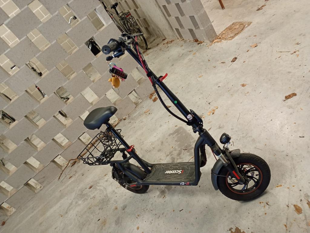 I scooter, Fietsen en Brommers, Steps, Ophalen, Zo goed als nieuw