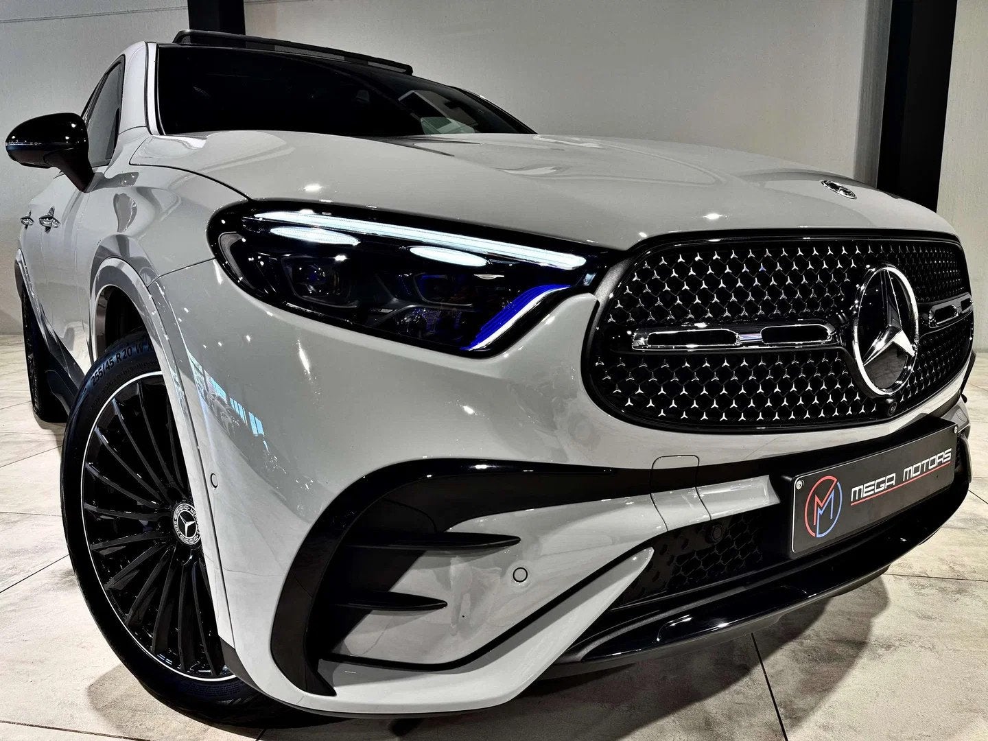 Mercedes-Benz GLC 200 Coupé 204CV 4-MATiC" STAR EDiTiON" AL, Cuir, Argent ou Gris, Achat, Entreprise