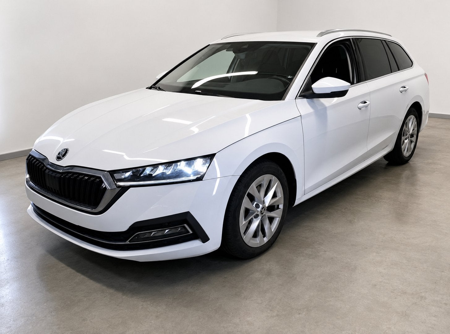 Skoda octavia break dsg 150cc, Auto's, Skoda, Wit, Bedrijf, 6 deurs, Te koop