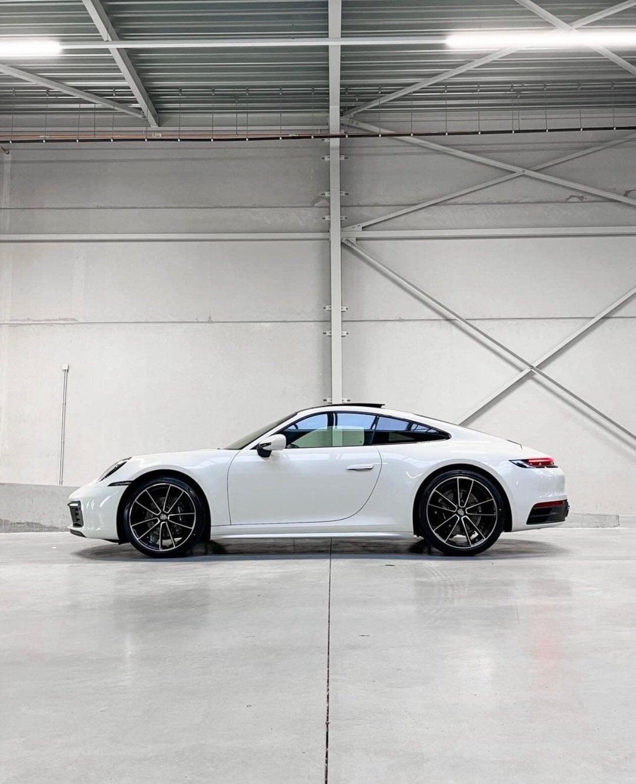 Porsche Carrera 992*ALS NIEUW*Sport Chrono*Bose*PPF-XPEL*, Auto's, Porsche, Achterwielaandrijving, Wit, Leder, 2981 cc