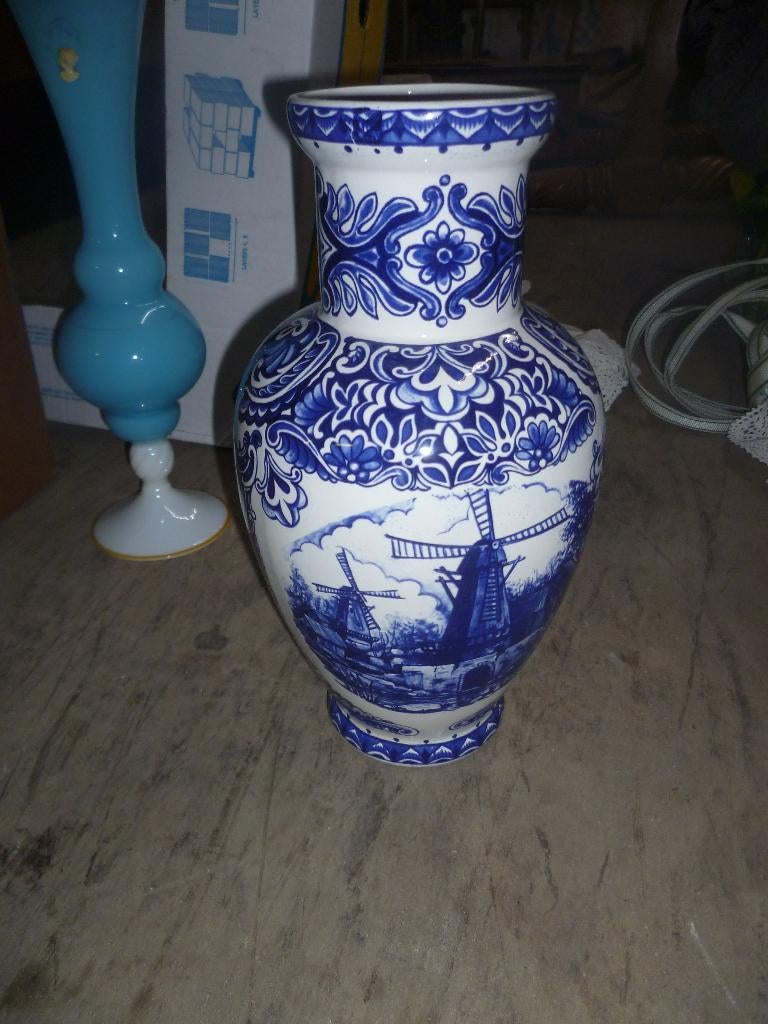 DELFTSE VAAS, Antiek en Kunst, Ophalen