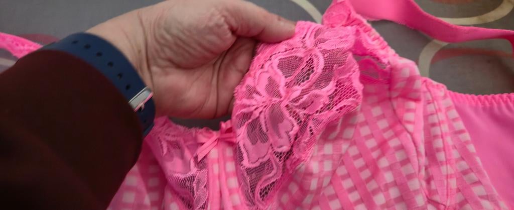 Beha's prima donna en prima donna twist, Vêtements | Femmes, Sous-vêtements & Lingerie, Soutien-gorge, Orange, Enlèvement