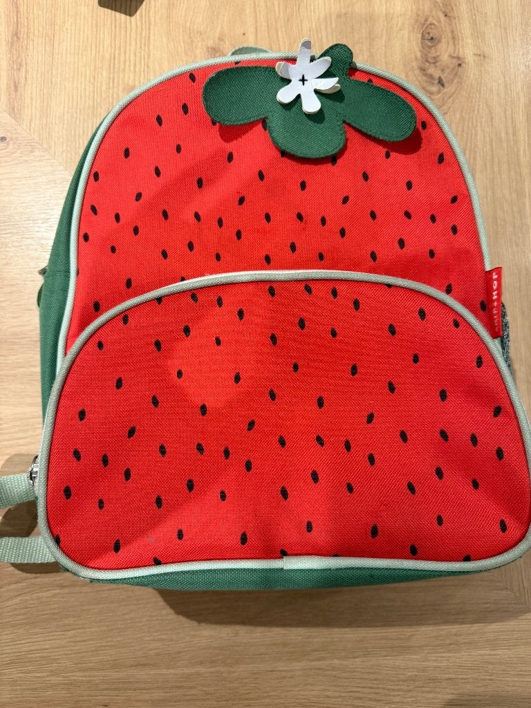 Sac à dos skip hop fraise, Enfants & Bébés, Accessoires de mode pour enfants, Enlèvement ou Envoi, Sac à dos, Skip Hop, Rouge