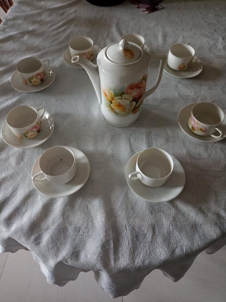 theeservies, Enlèvement