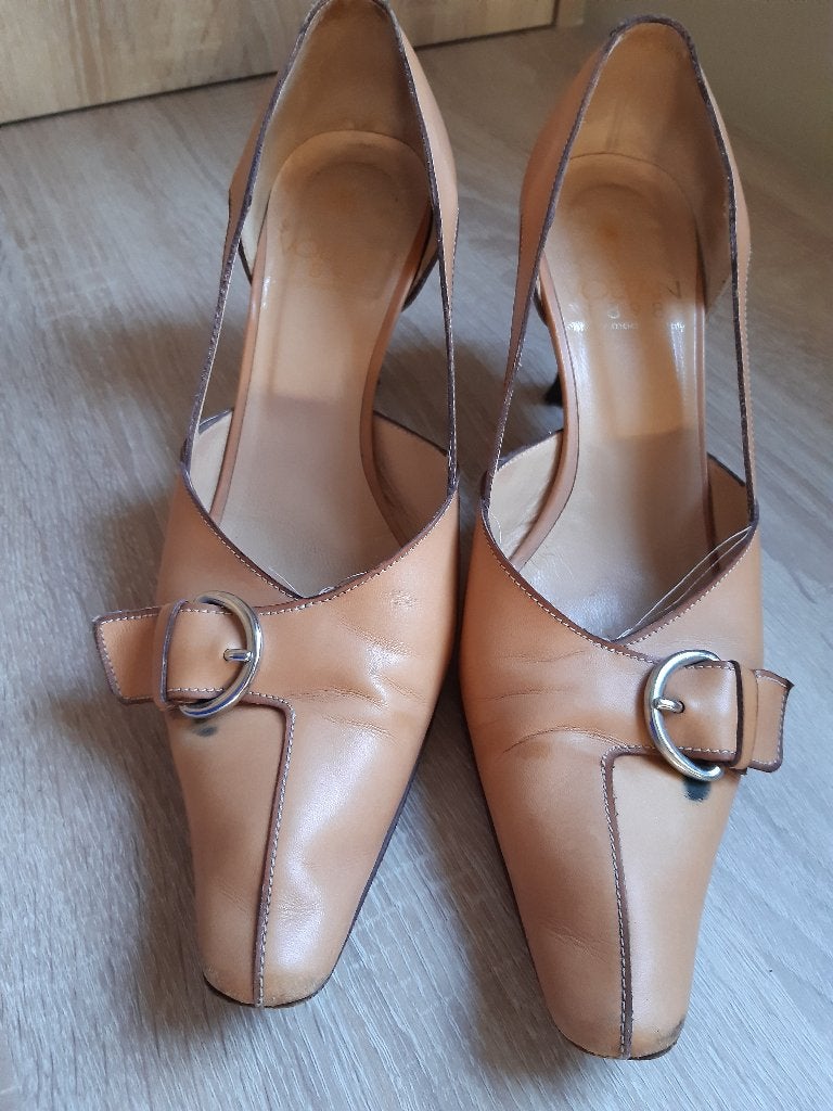 Damespumps in camelkleur, Enlèvement ou Envoi, Autres couleurs, Escarpins, Voltan