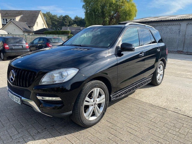 Mercedes ML250cdi bj:2012 250000km al gekeurd voor verkoop, Auto's, Automaat, 2950 kg, 4 cilinders, Leder en Stof