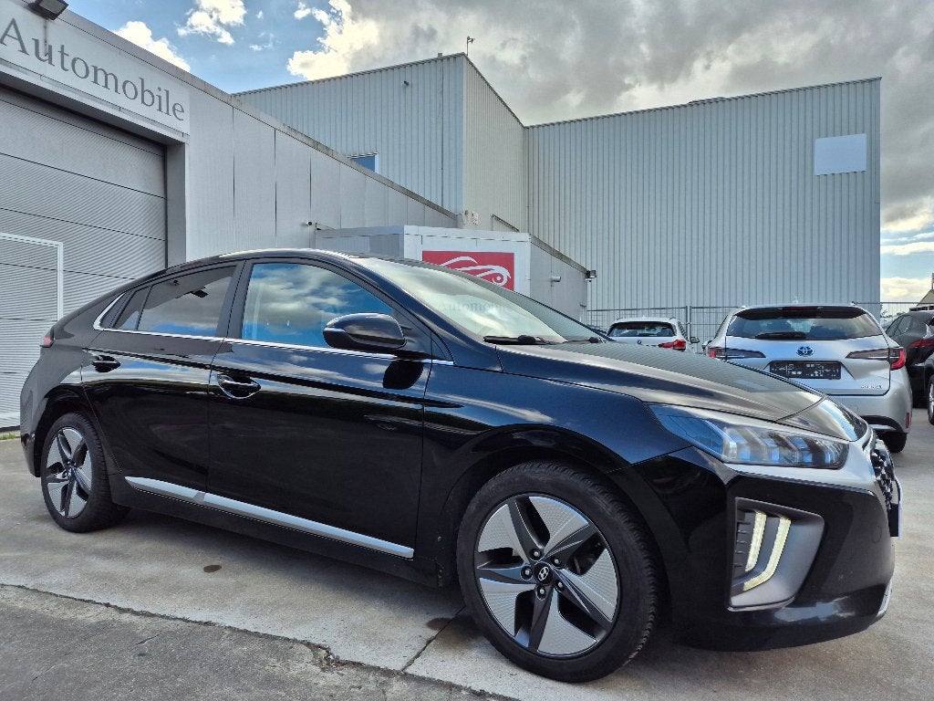 Hyundai IONIQ 1.6 GDi HEV / HYBRID / 2022 !!, Auto's, Automaat, Dealer onderhouden, Stof, 109 kW