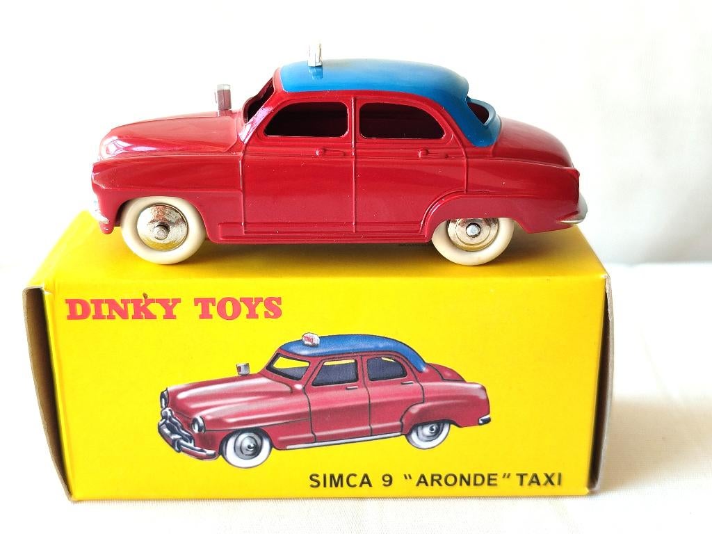 Dinky Atlas _ SIMCA 9 Aronde „TAXI” _ 24UT (chromen wielen), Ophalen of Verzenden, Zo goed als nieuw, Auto, Dinky Toys