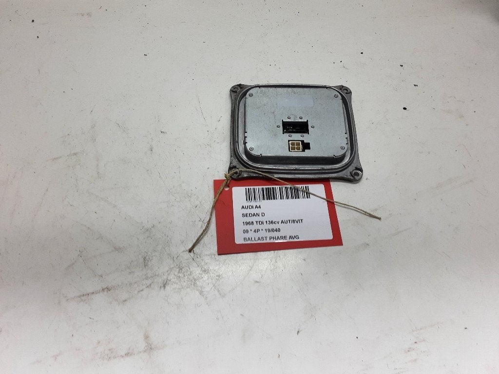 BALLAST DE PHARE XENON GAUCHE Audi A4 (B8) (1307329218), Autos : Pièces & Accessoires, Mevr. I. Hauben, Audi, Utilisé, Rue de l'Espoir 34 34
4030  GRIVEGNÉE, BE