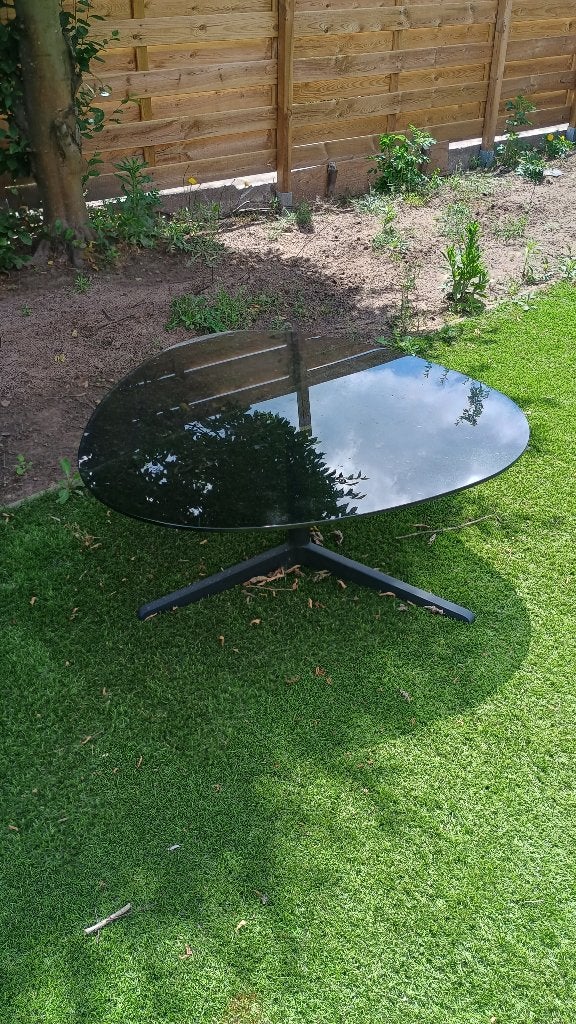 Bijzettafel tuin zwart, Ophalen, Zo goed als nieuw, Bijzettafel