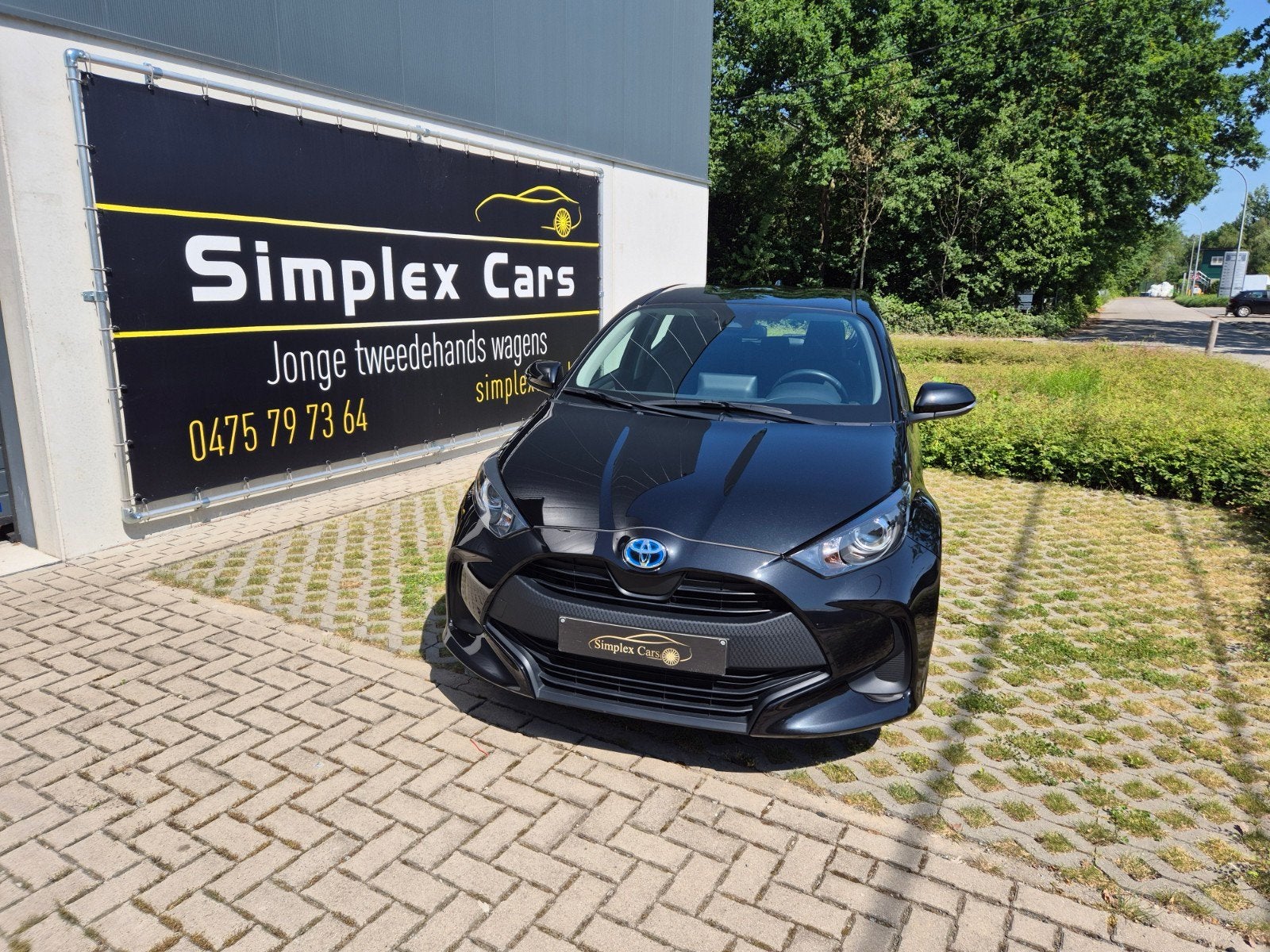 TOYOTA YARIS 1.5 PHEV HYBRID e-CVT ...NIEUW BINNEN!!!, Stof, Euro 6, 4 cilinders, Zwart