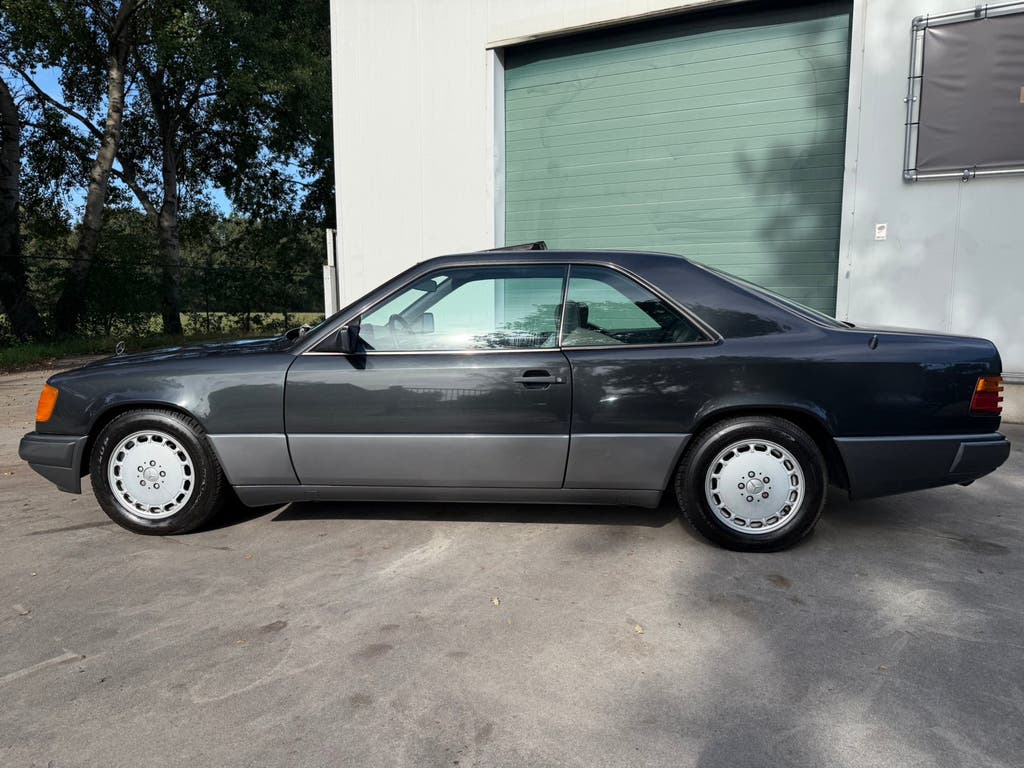Mercedes 300CE Coupé C124/W124 Automaat/Oldtimer/GEKEURD, foto 4