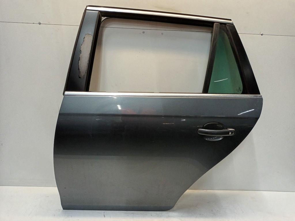 Portier links achter Volkswagen Golf, Onderdelen@venauto.nl, Van der Ven Autorecycling B.V., Gebruikt, Ettenseweg 76, 4706 PB Roosendaal, The Netherlands