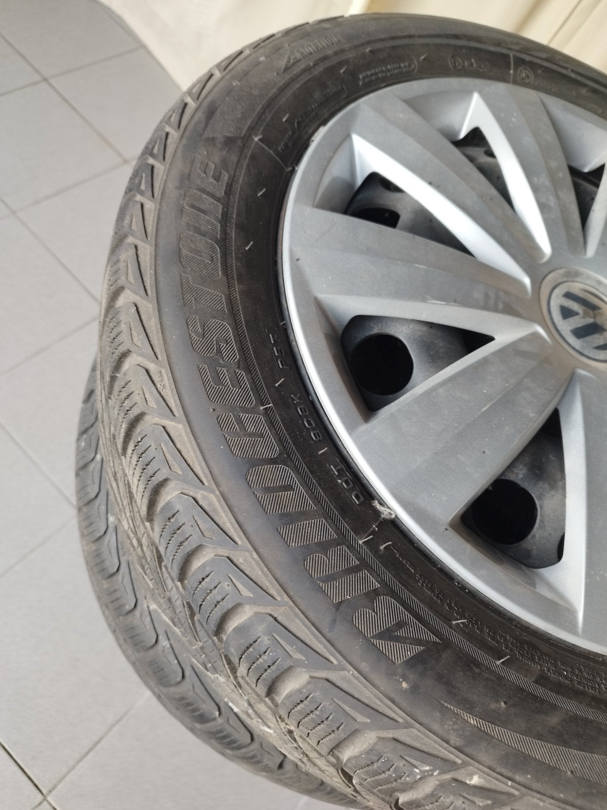 4 Bridgestone Winterbanden - 205/55 R16 91H, Auto-onderdelen, Ophalen, Winterbanden, Band(en)