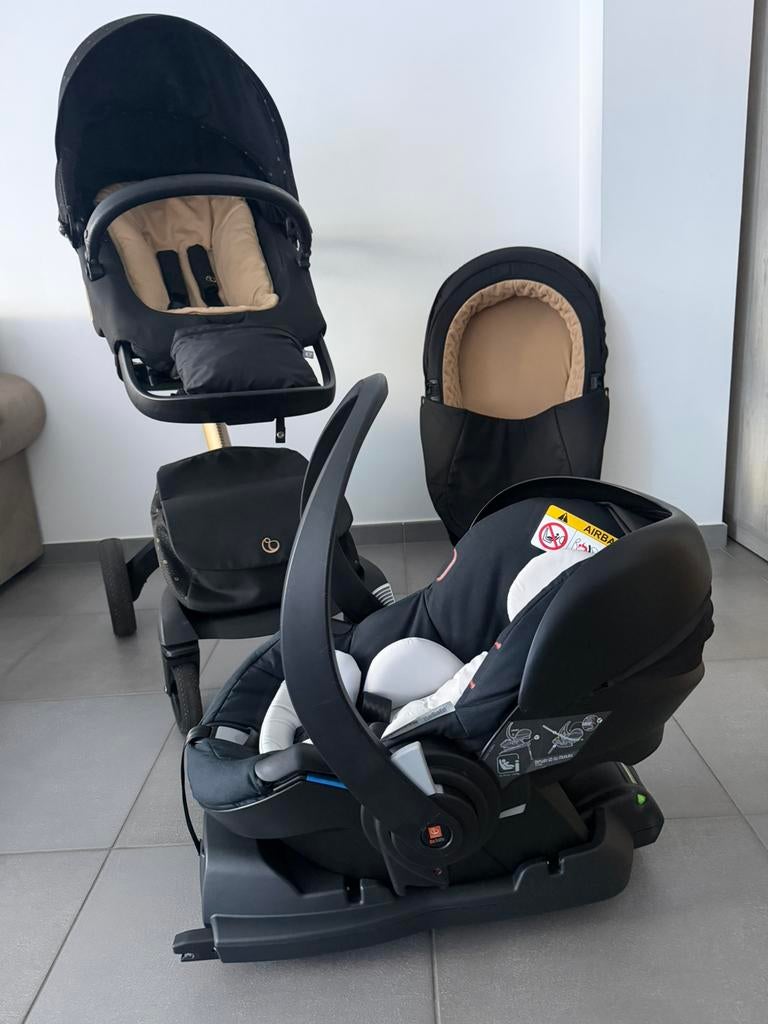 Stokke Xplory X Signature Trio-editie + Isofix  -basis, Kinderen en Baby's, Ophalen, Zo goed als nieuw, Kinderwagen, Verstelbare duwstang