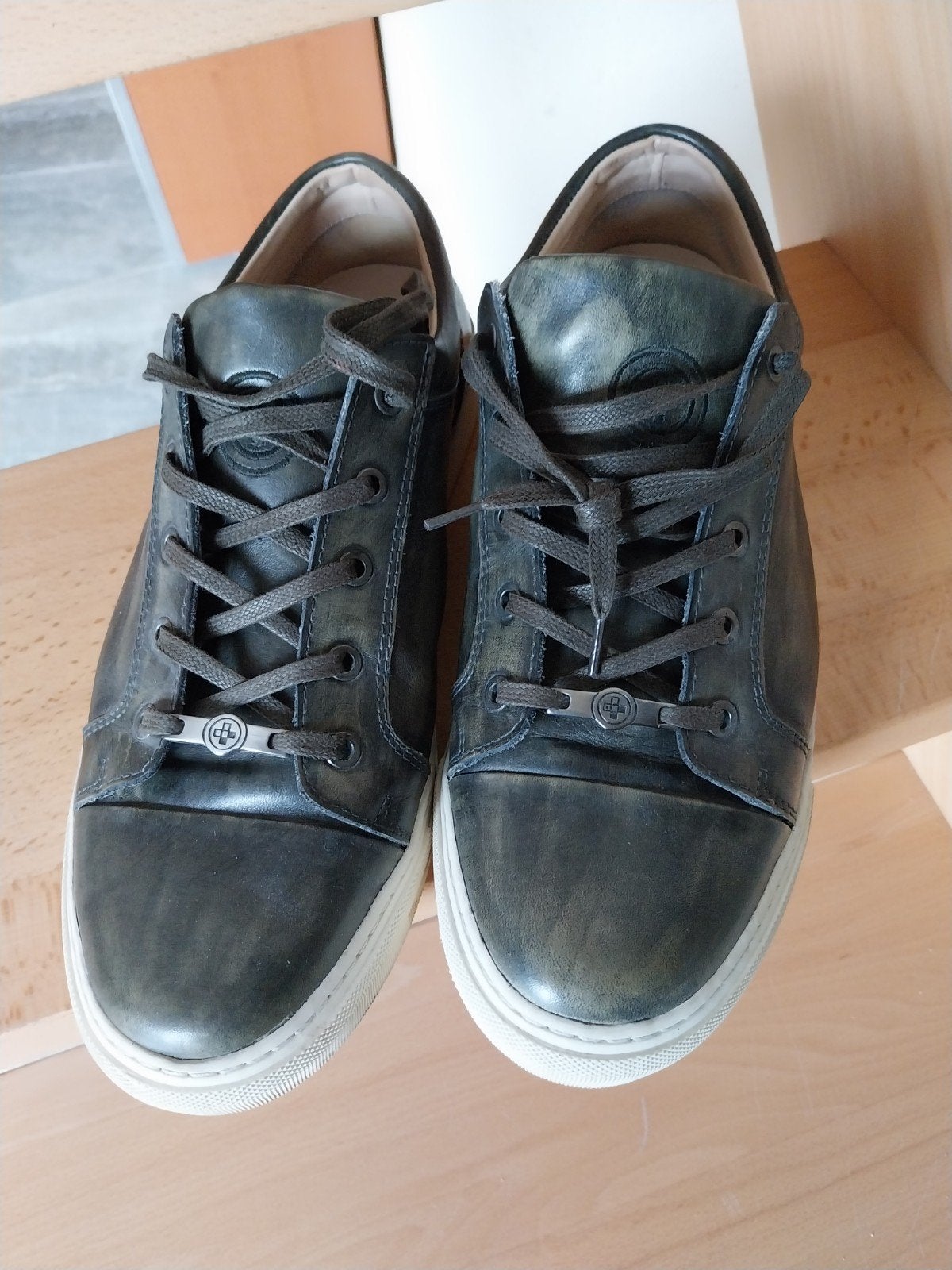 chaussure sportive taille 44 GINO B, Vêtements | Hommes, Enlèvement ou Envoi, Comme neuf, Gino B