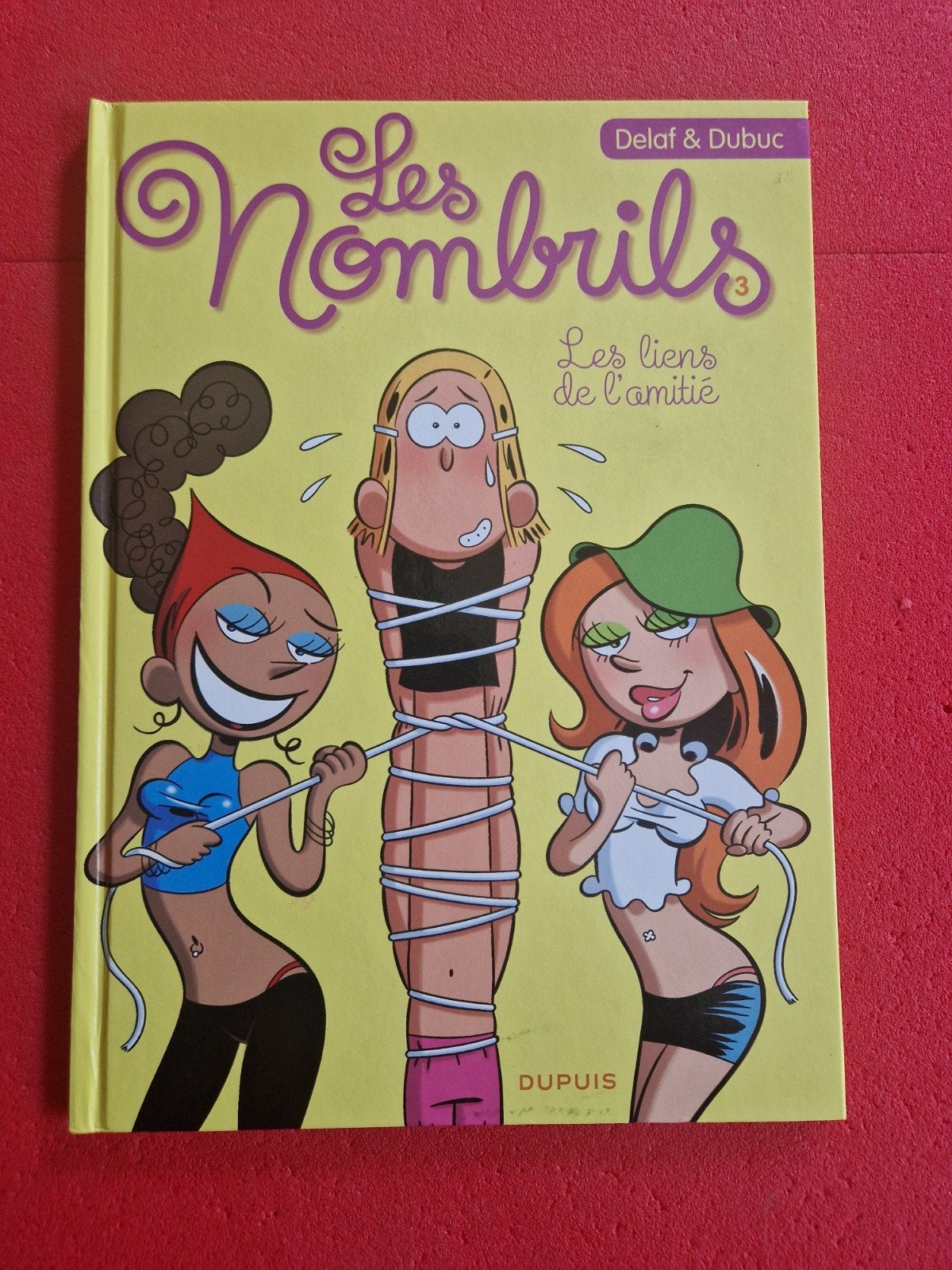 bd les nombrils 3, Livres, Enlèvement ou Envoi