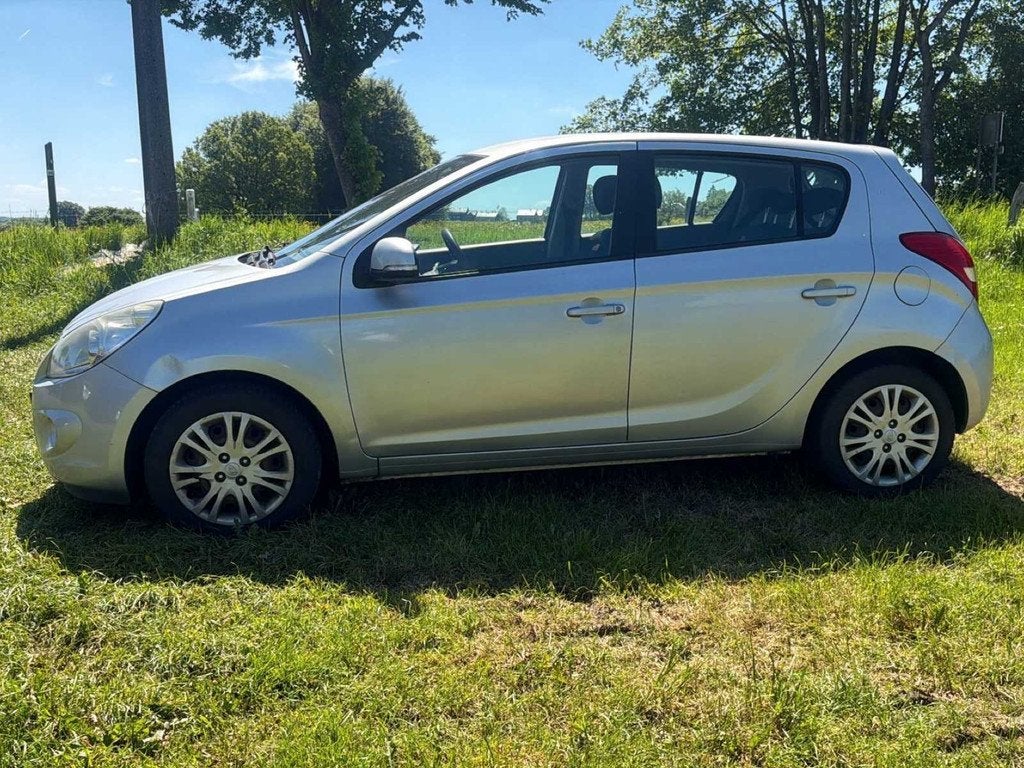Hyundai i20 PBT auto 2011, Auto's, Gebruikt, Bedrijf, Diesel, Overige carrosserie