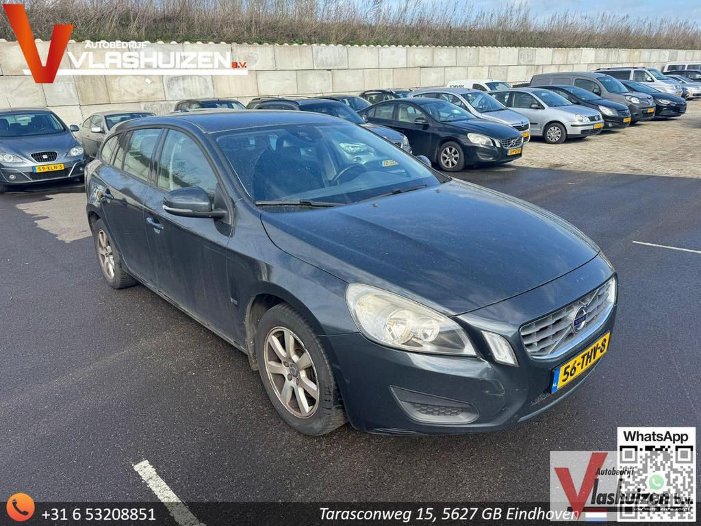 Volvo S60 1.6 T4 Kinetic | Leder | Cruise | Climate | Navi |, Auto's, Volvo, S60, Zwart, Start-stop-systeem, 152 g/km