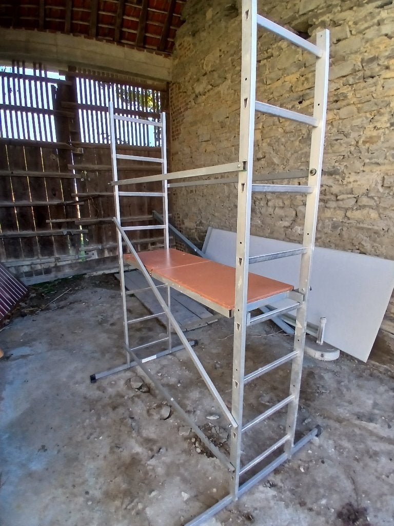 Echafaudage domestique, Enlèvement