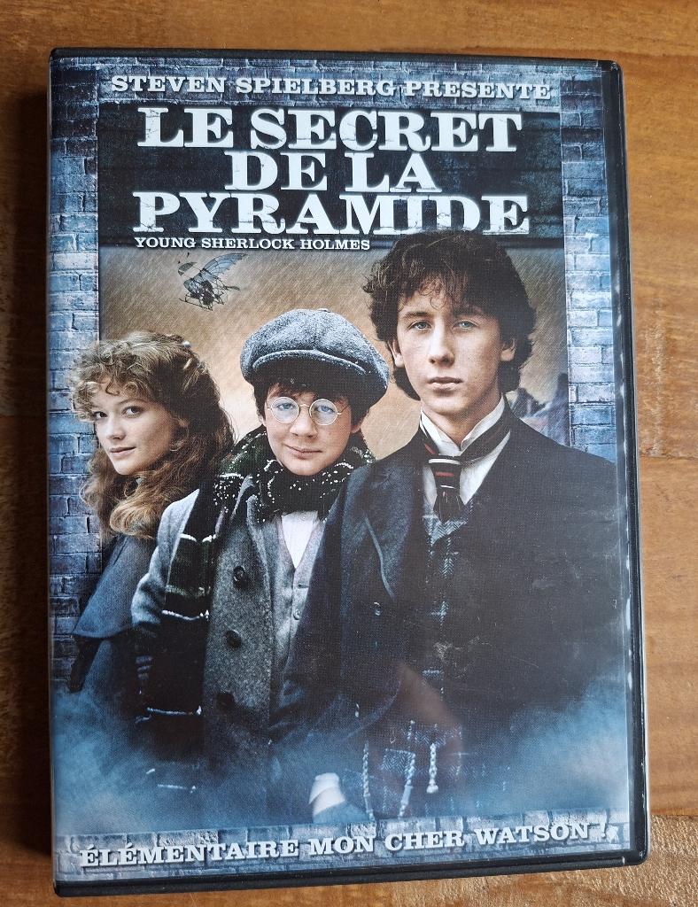 Le secret de la pyramide - Barry Levinson - Nicholas Rowe, Ophalen of Verzenden, Gebruikt, Detective en Krimi