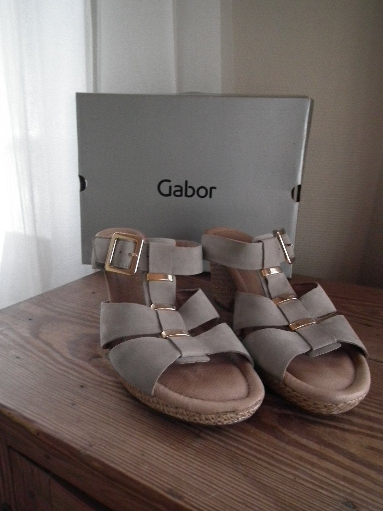 sandales pour femme. 40,5 (Gabor) état impeccable, Beige, Gabor, Comme neuf, Sandales et Mûles