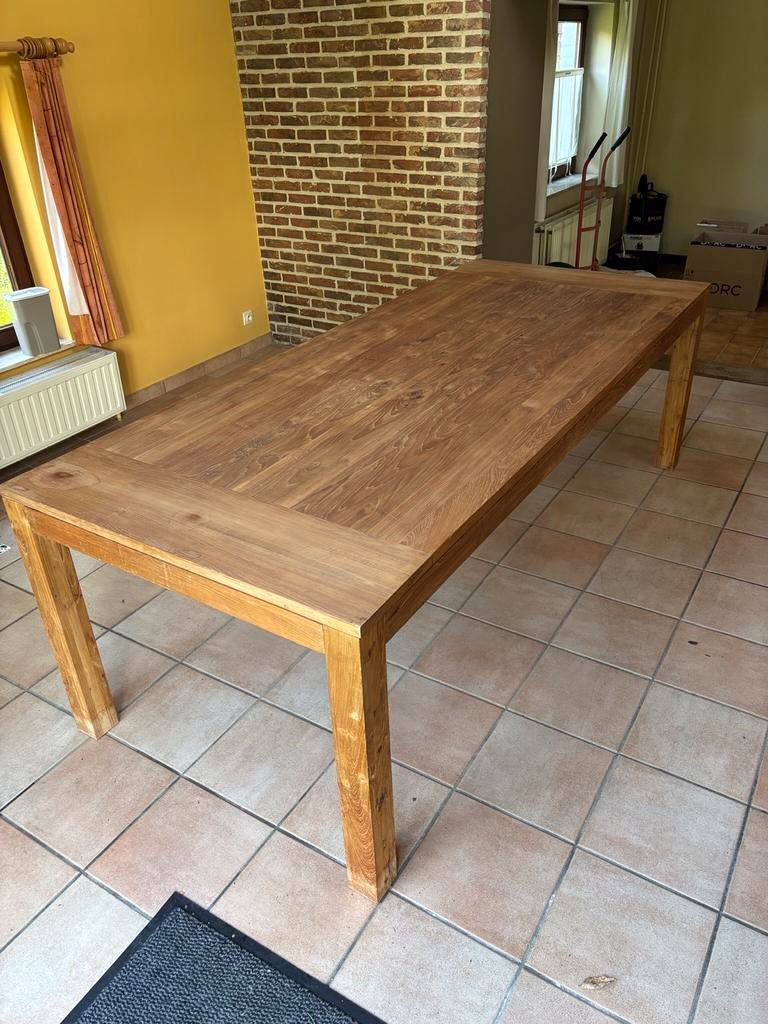 Table en teck léger, Utilisé, Teck