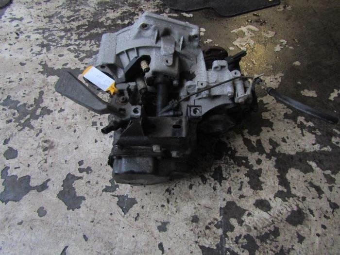 Versnellingsbak van een Volkswagen Polo, Gebruikt, -, Volkswagen, -
