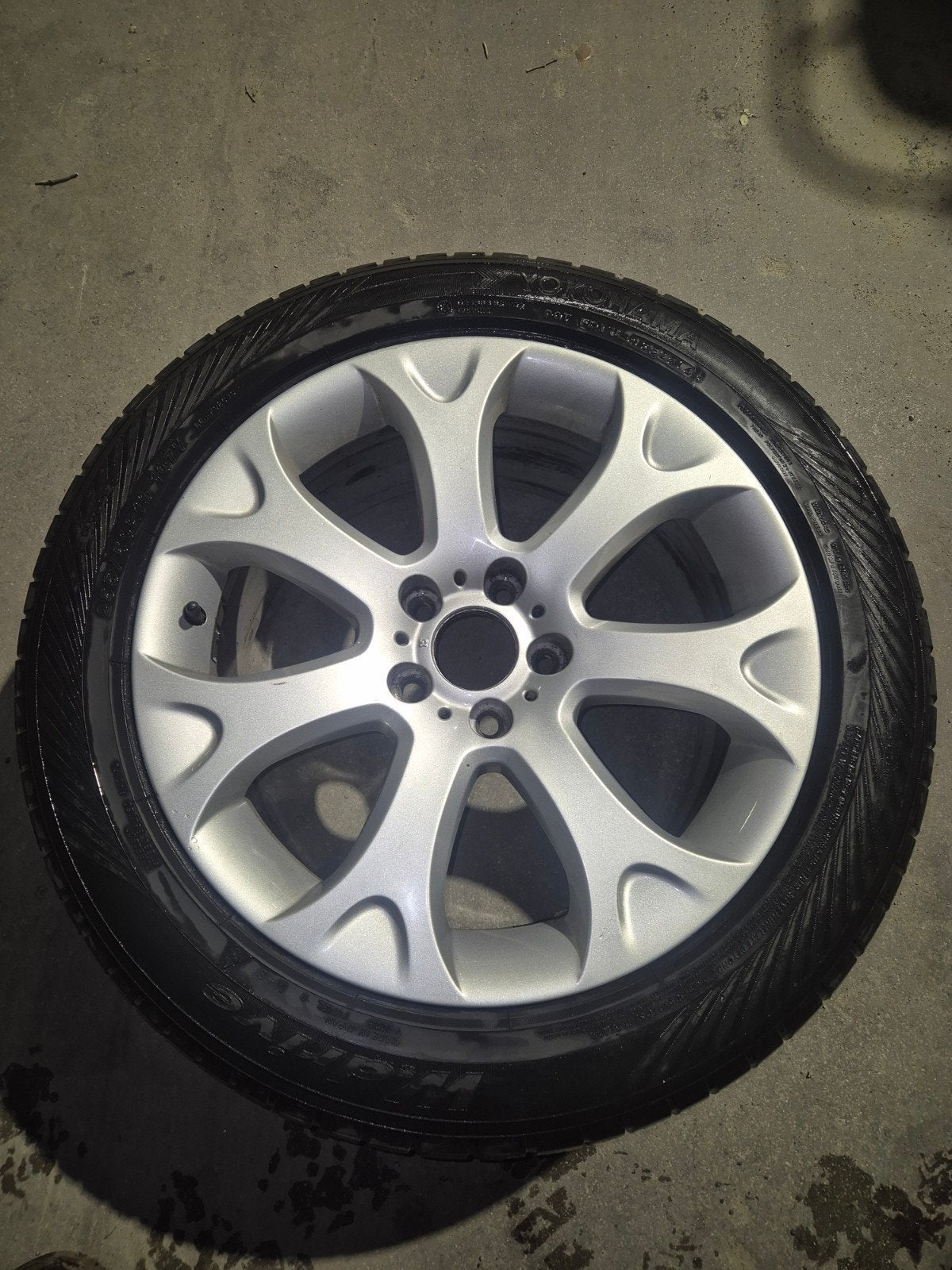 bmw x5 winter set 19 inch met winterbanden, Auto-onderdelen, Banden en Velgen, Gebruikt, 255 mm, Winterbanden, Band(en)