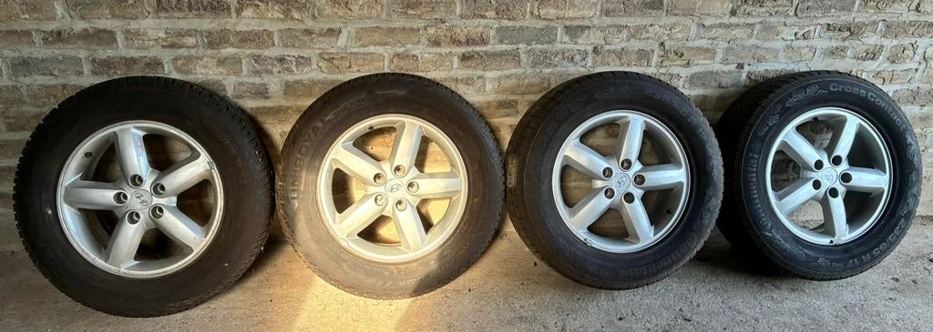 17 Hyundai-velgen, Auto-onderdelen, Banden en Velgen, Ophalen, Banden en Velgen, 17 inch, Winterbanden