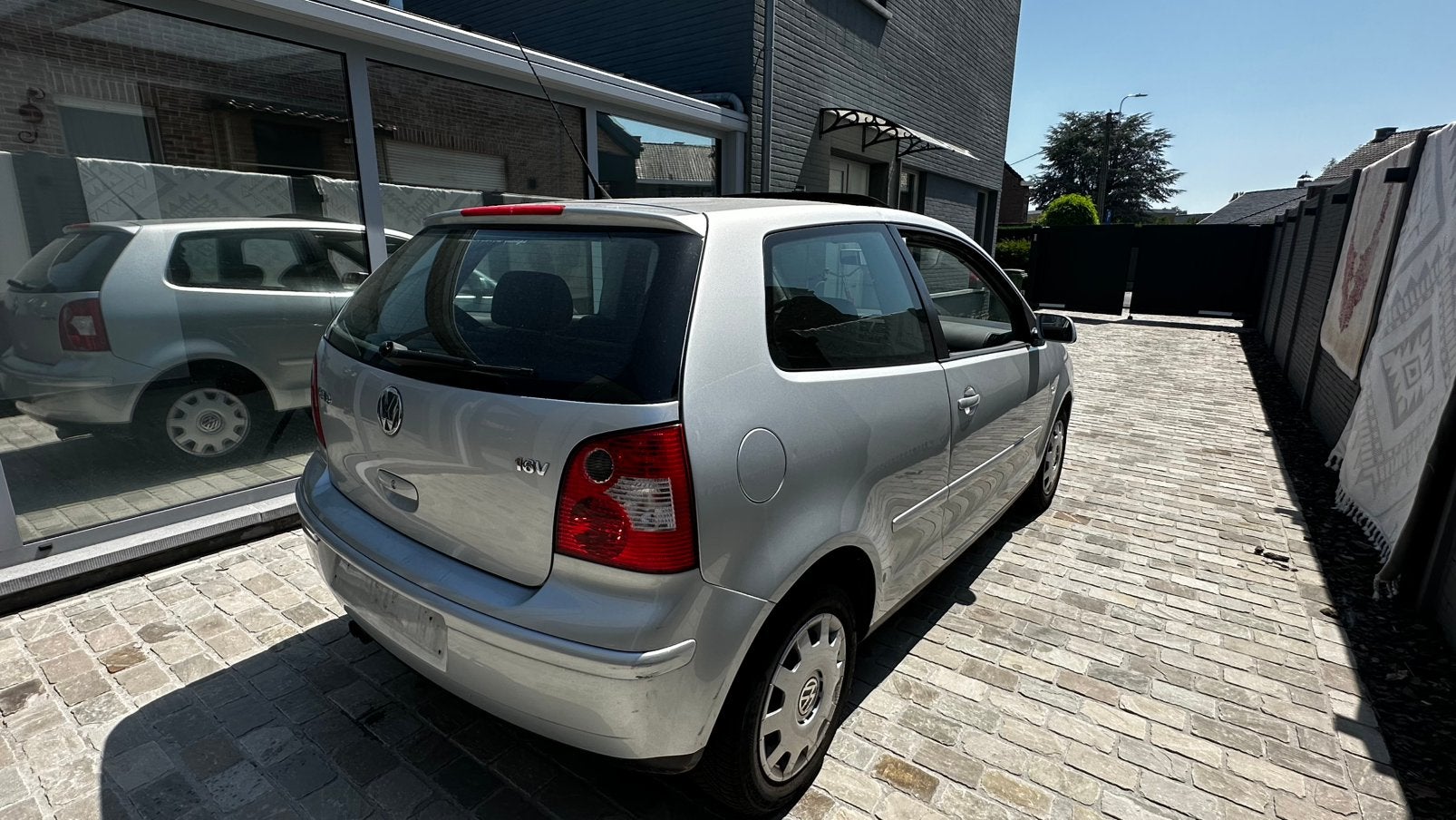 Volkswagen Polo 1.4l 16v 101pk️❗️, Auto's, Voorwielaandrijving, Zwart, 4 cilinders, Leder
