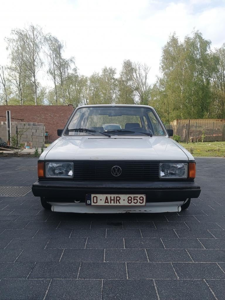 VW Jetta mk1, Auto's, Oldtimers, Particulier, Volkswagen, Benzine, 3 deurs, Handgeschakeld, Wit, Stof, Voorwielaandrijving, Ophalen