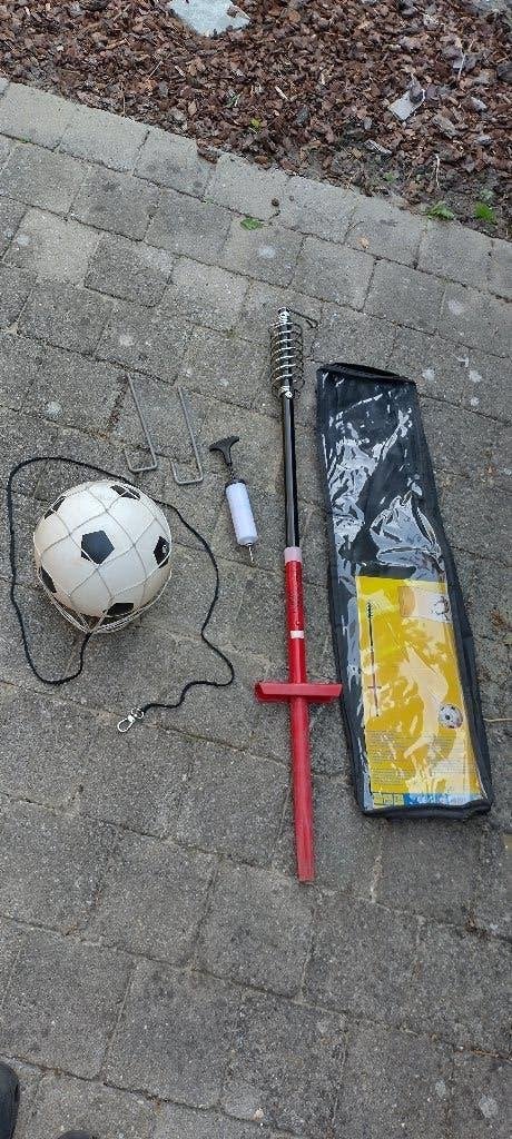 buitenspeelgoed, voetbaltrainer, Ophalen