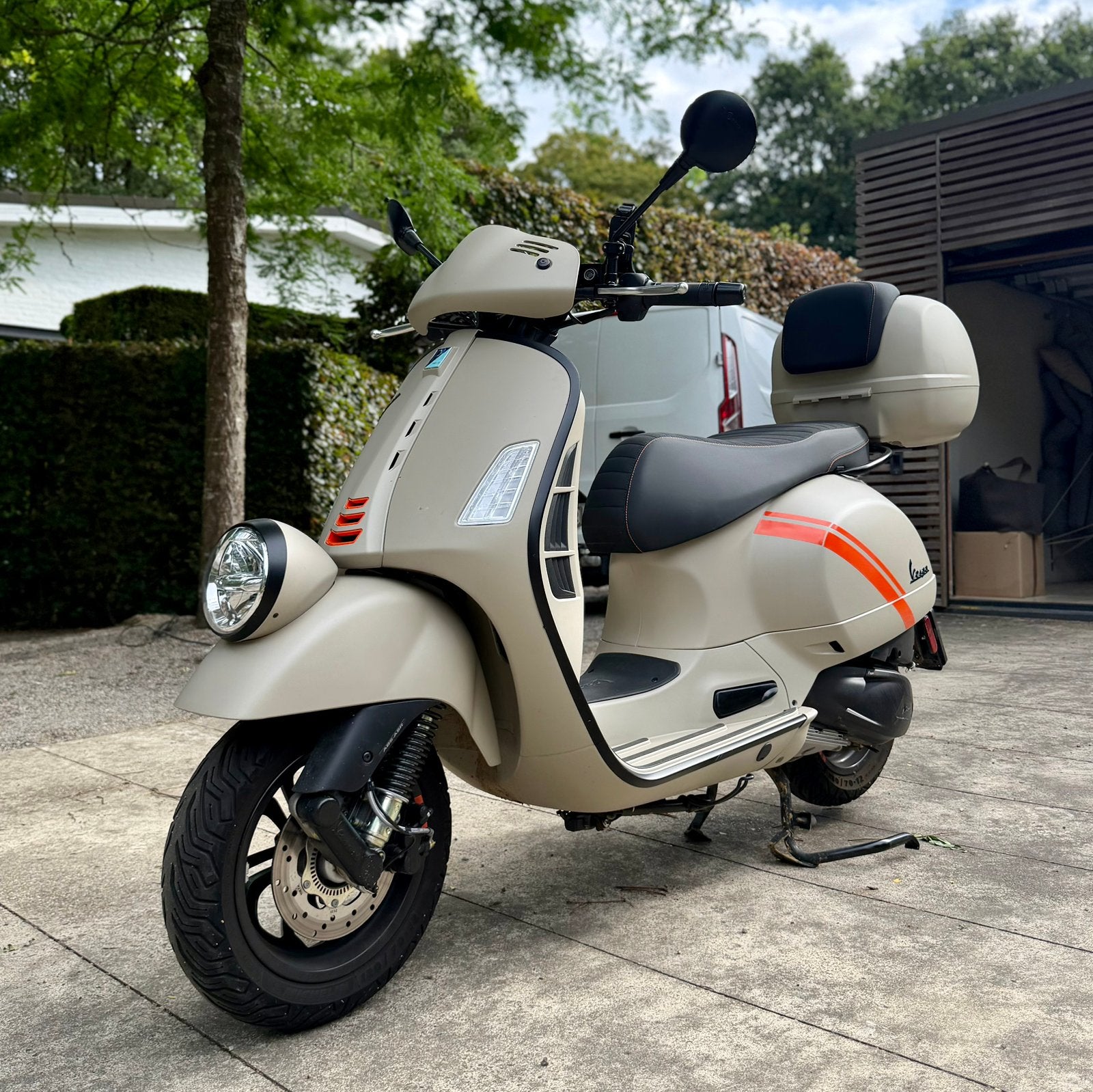 Vespa gtv300, Motoren, Particulier