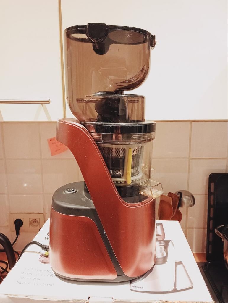 Biochef Quantum whole slow juice, Electroménager, Extracteurs de jus, Enlèvement, Utilisé, Électrique, Presse-agrumes lent
