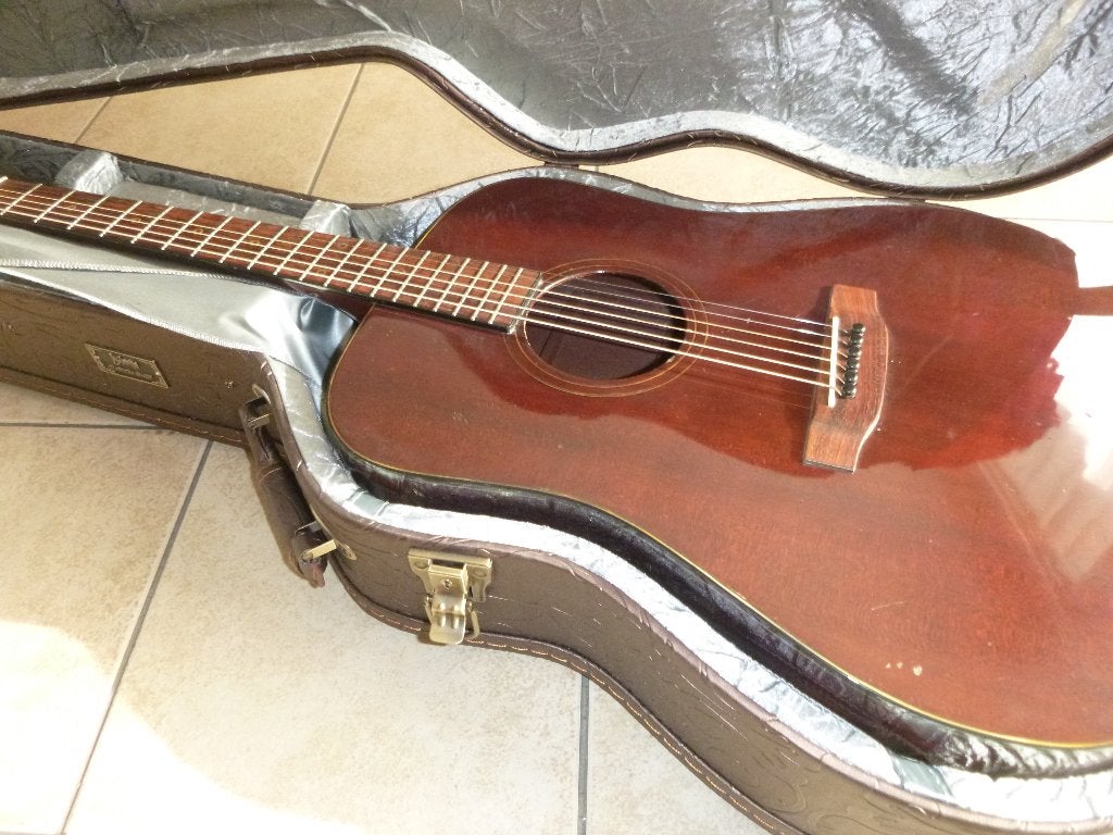 Yamaki Daion the year '79 series, Enlèvement, Utilisé, Guitare Western ou Guitare Folk, Avec valise