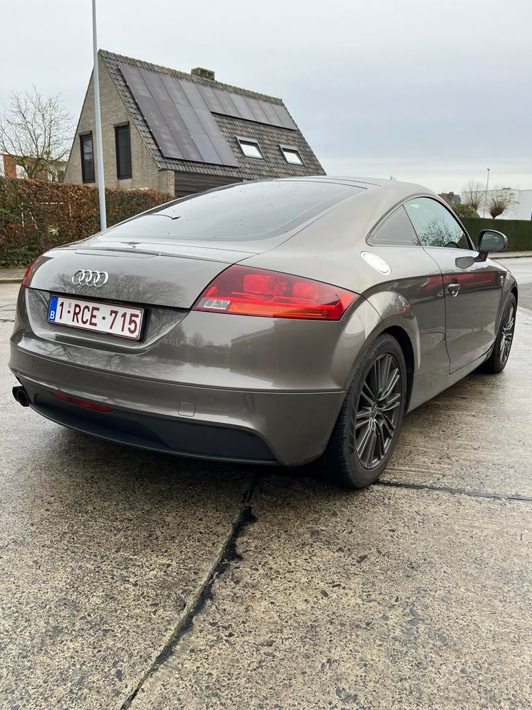 Audit TT 1.8, Autos, Boîte manuelle, Noir, Particulier, Brun