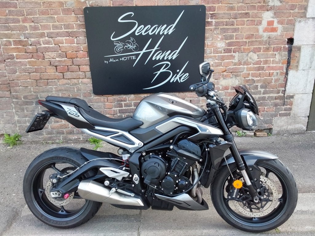 TRIUMPH STREET TRIPLE 765 R, GARANTIE 1 AN, 8250 EUR, Permis Moto A, Entreprise, Occasion, Plus de 35 kW